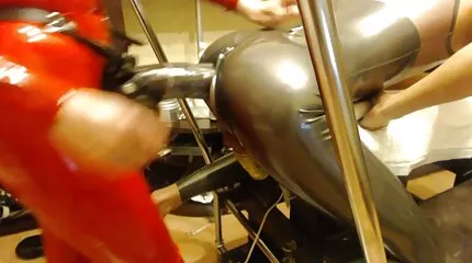 Muslimske kvinder fuck med katja kean dansk en stripper.