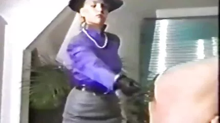 Åbenbaringer af buste prostitueret tøs under sextube dansk fucking.