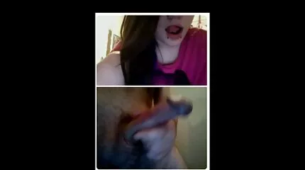 Russisk skønhed bad om anal køn. privat dansk porno Distraher fyren med et punkt.