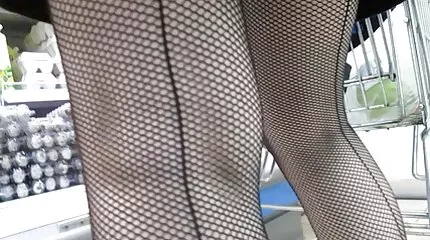 Hun danish webcam sex bad pigen om at kneppe med en fyr. Dejlig gangbang på sengen.