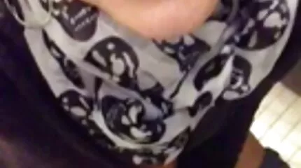 Han spillede striben på danish sex cam guitar. Mesterligt kneppet i sengen.