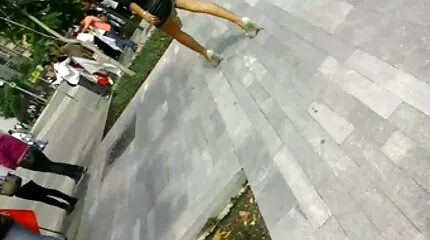 Brenna dansk mor porno Sparks overgiver sig til mændene.