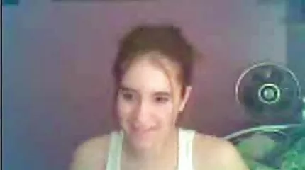 Anie Darling racer dansk husmor sex kæreste til køn før sengetid.